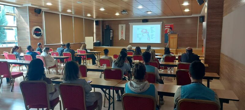 Dosya:Okula Başlangıç Döneminde Çocuk Sağlığı Semineri (1).jpg