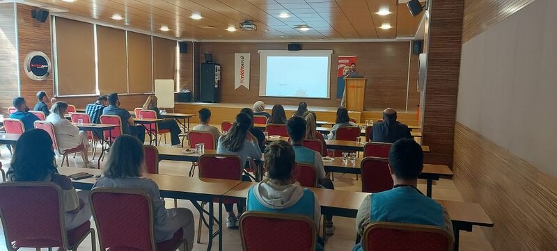 Dosya:Okula Başlangıç Döneminde Çocuk Sağlığı Semineri (2).jpg