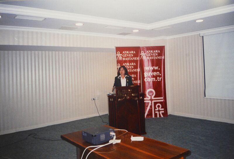Dosya:Doç.Dr.Şule Korkmaz 14 Mart Konferans Salonu 12 Şubat 2005.jpg