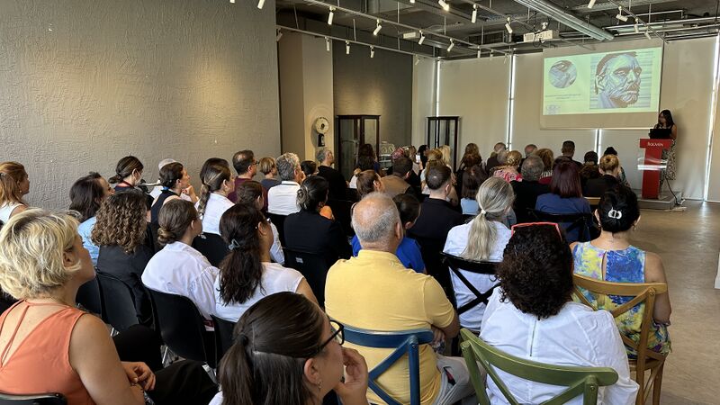 Dosya:Geçmişten Geleceğe Dönüşüm Sanatla, Tarihle, Bilinçle 4 (1).jpg