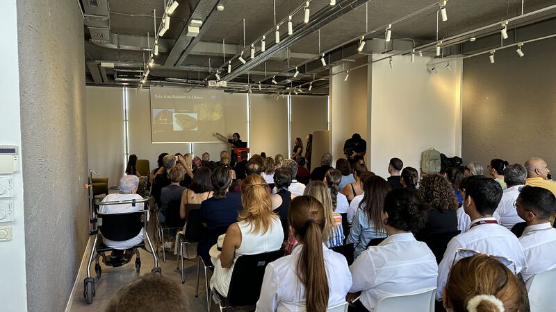 Dosya:Geçmişten Geleceğe Dönüşüm Sanatla, Tarihle, Bilinçle 1.jpg